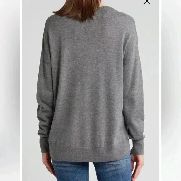 Treasure & Bond Relaxed V-Neck Sweater NWOT large - Picture 2 of 6